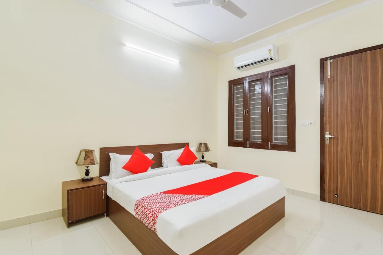 Oyo 26219 The Prince Park Chennai Exterior photo
